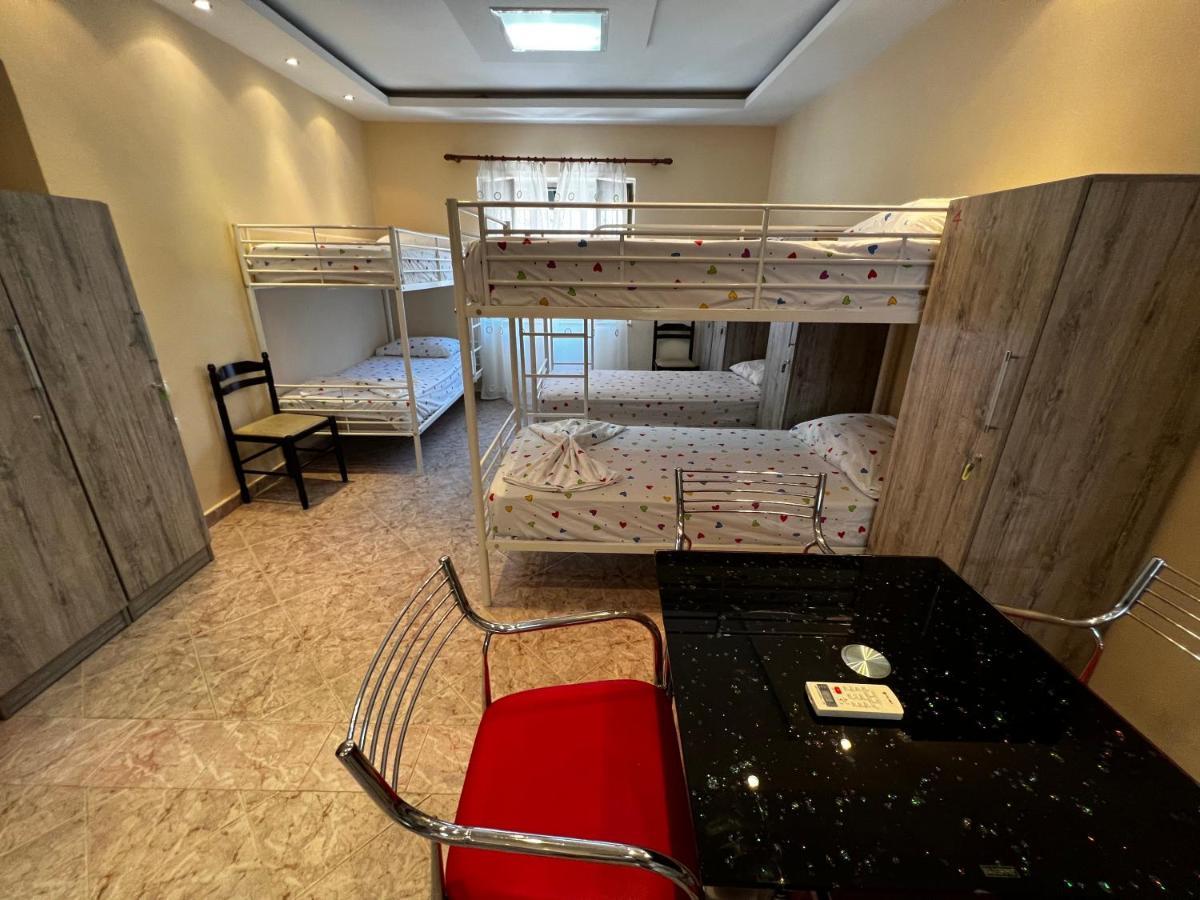 Grand Veranda Apartment Tirana Kültér fotó