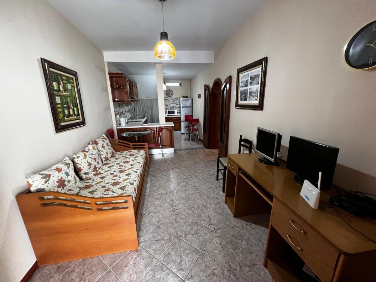 Grand Veranda Apartment Tirana Kültér fotó