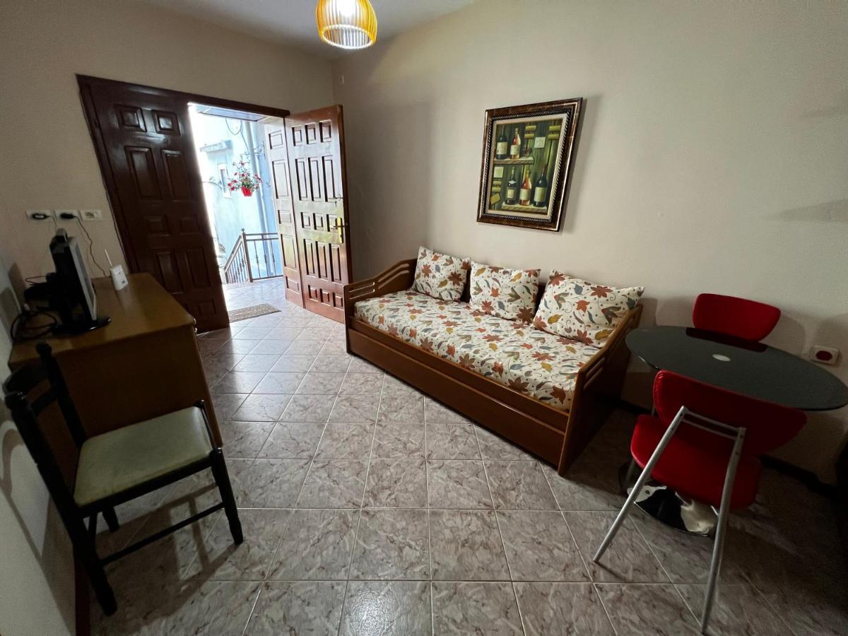 Grand Veranda Apartment Tirana Kültér fotó