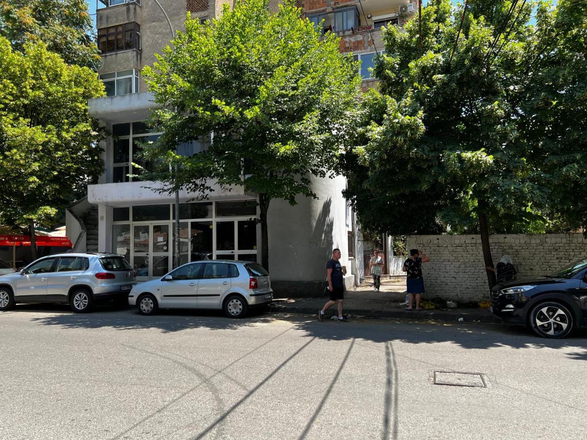 Grand Veranda Apartment Tirana Kültér fotó