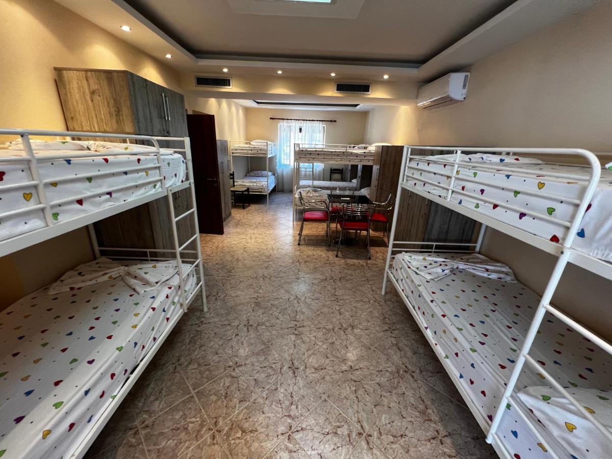 Grand Veranda Apartment Tirana Kültér fotó